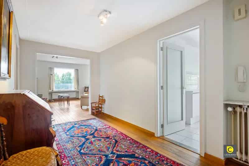 Ruim 4 Slaapkamer Appartement te Wilrijk