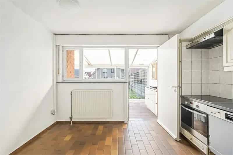 Huis te koop Westrozebeke - 5 slaapkamers - Instapklaar