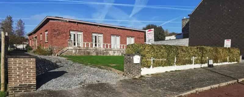 Hoekwoning te koop Renaix 3 slaapkamers grote tuin