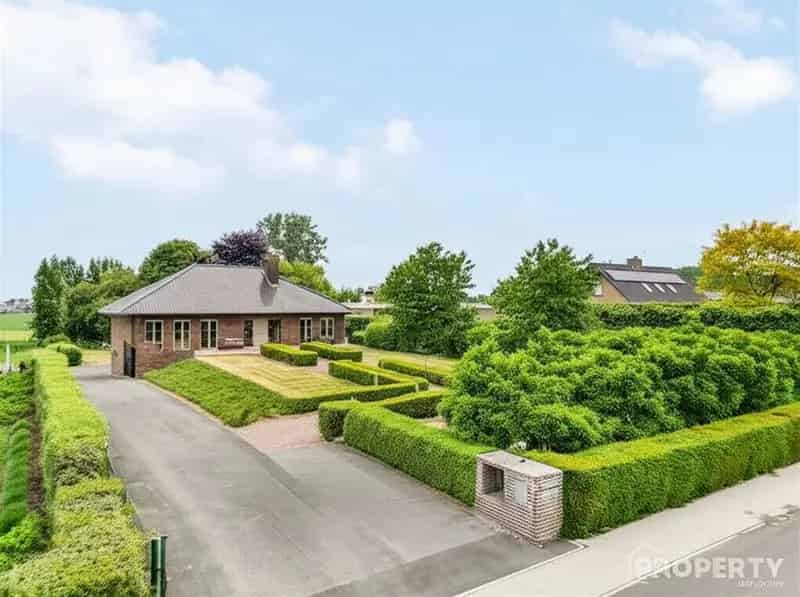 Villa te koop Tielt 2826m2