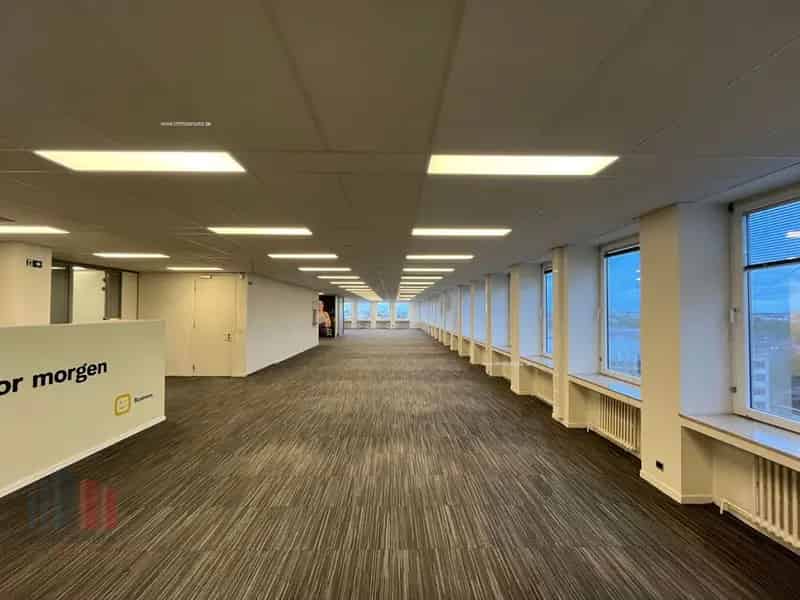 Kantoorruimte Gent 512m2 te huur Lieven Bauwens Building