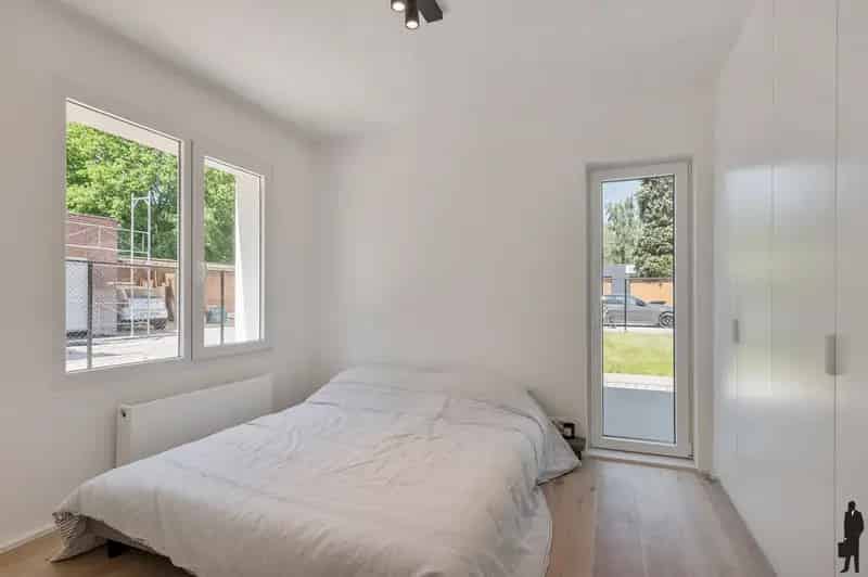 Appartement te huur Brasschaat: gerenoveerd gelijkvloers met tuin