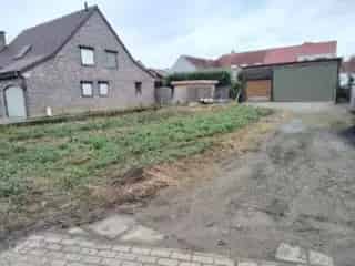 Bouwgrond Roosdaal 3a 84ca Garage 50m2