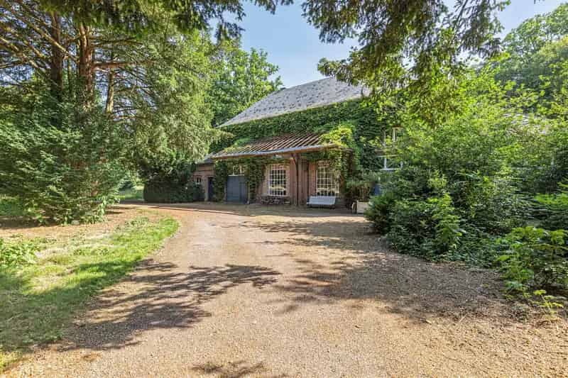 Koetshuis te koop Hansbeke 487m² Kasteeldomein