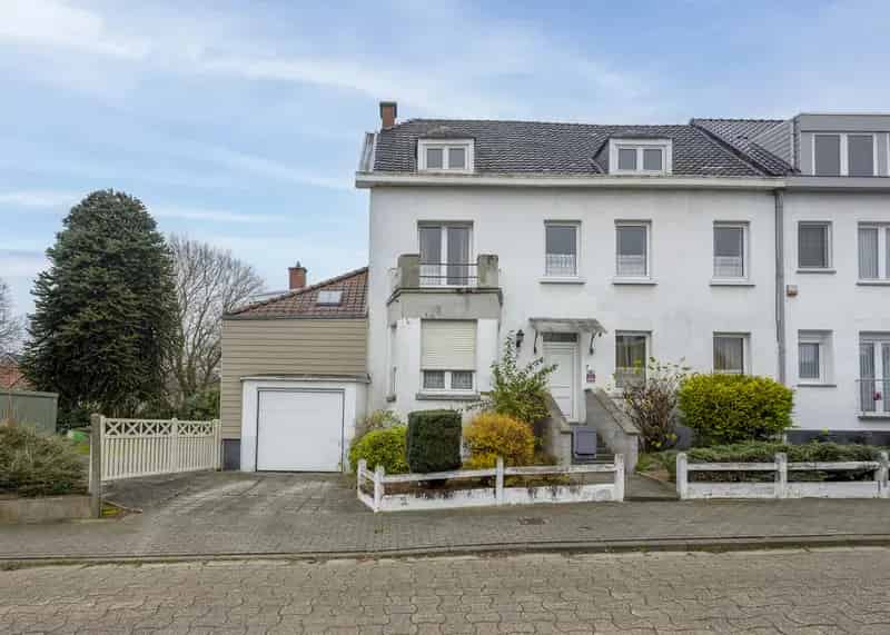 Te renoveren burgerwoning Dilbeek