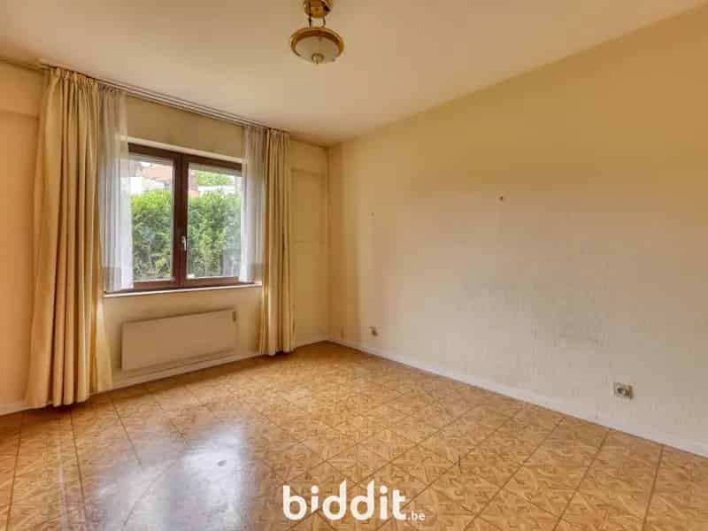 Appartement te koop Klein Berchem - 1 slaapkamer - terras - kelder - parking