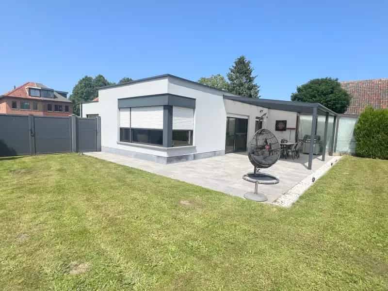 Gerenoveerde Bungalow te Koop Sint Niklaas