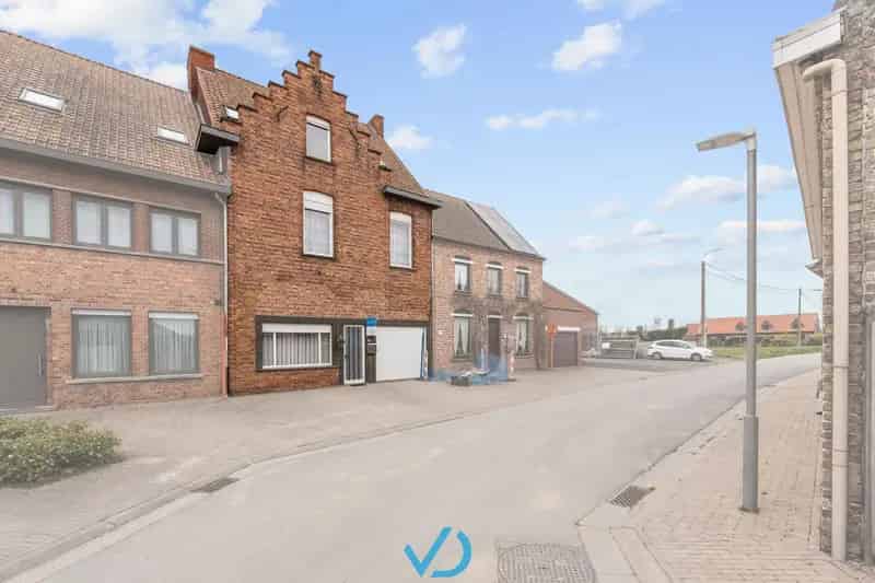 Huis te koop Zuidschote 3 slaapkamers 2 badkamers
