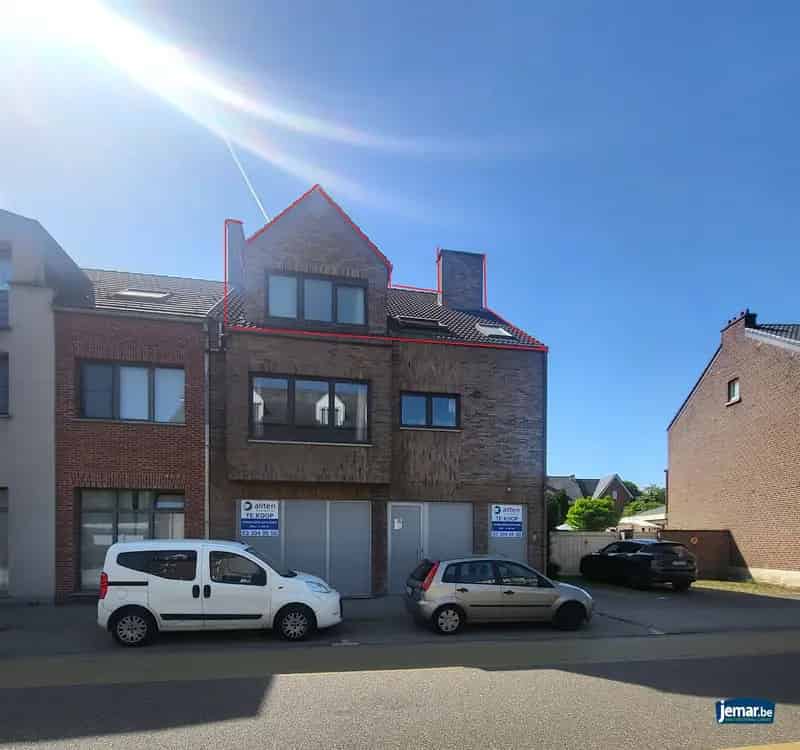 Ruim Duplex Appartement te Koop Nabij Centrum