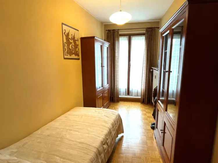 Appartement te koop Strombeek: 2 slaapkamers, balkon en terras