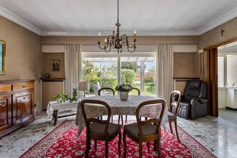 Ruime woning 4 slaapkamers Zottegem