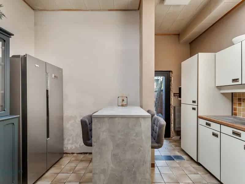 Huis te koop Lier 2 slaapkamers op te frissen