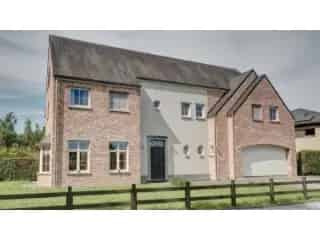 Villa te koop - 435m² - 4 slaapkamers - Tuin - Zonnepanelen