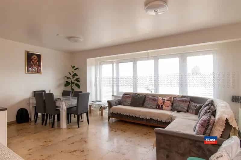Appartement te koop Hoboken 2 slaapkamers garagebox