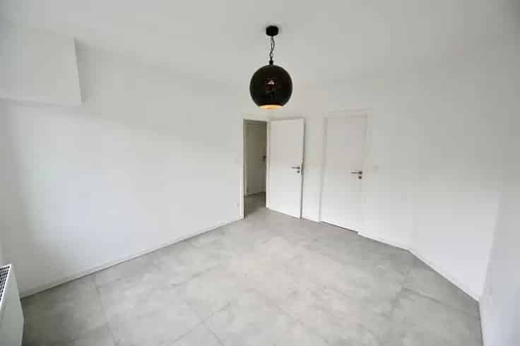 Appartement Te Koop Nabij Park Gerenoveerd A-label Zonnepanelen