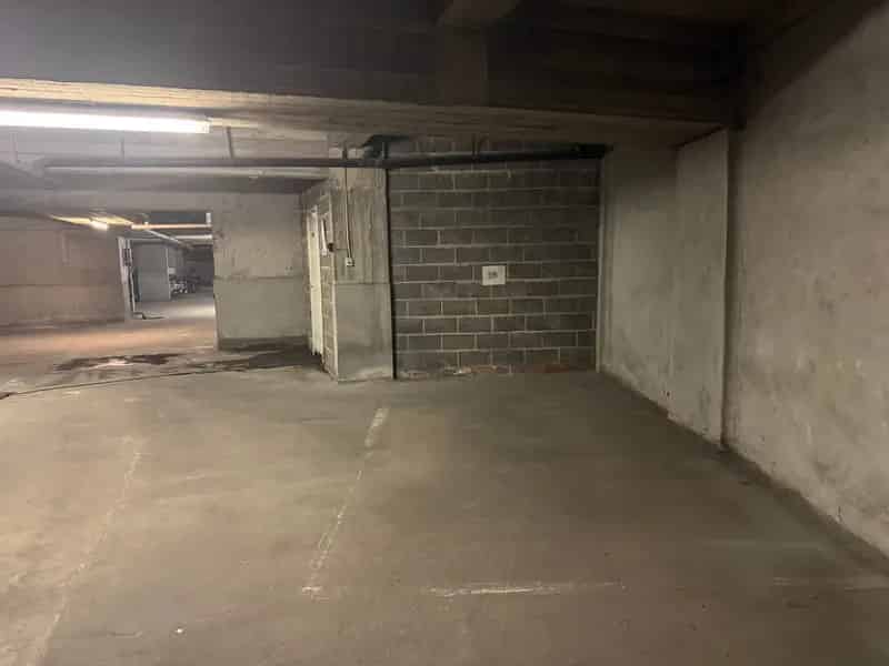 Garage Te Koop Nieuwbrugkaai