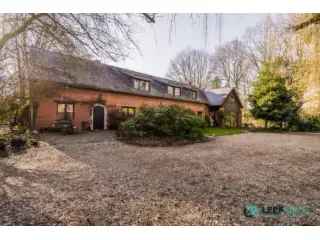 Villa te koop Beauvechain Blote Eigendom 455m²