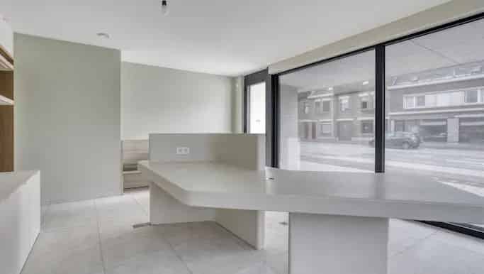 Kantoor te koop Brugsesteenweg Roeselare