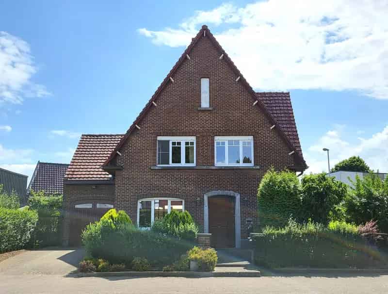 Charmante Open Bebouwing 488m² Mooie Tuin