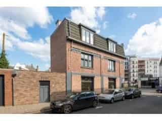 Handelspand met Woonst Turnhout Nabij Station