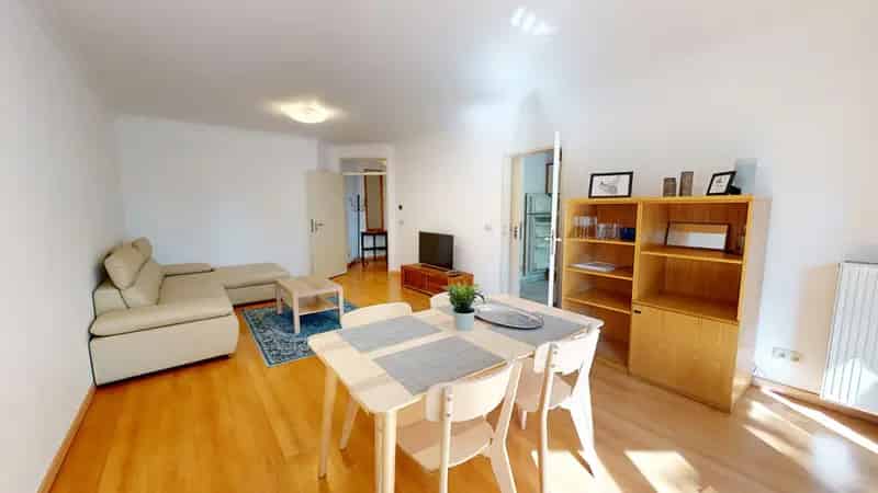
                                                                    Appartement
                                                                             te huur te Woluwe-Saint-Lambert
                                                                