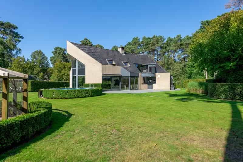Luxe Villa te Lichtaart - 4 slaapkamers - Zwembad - Zuidtuin