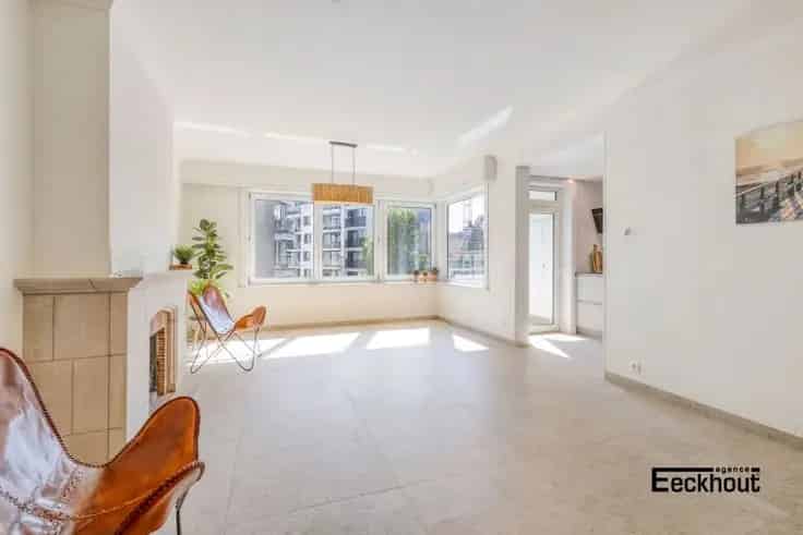 Appartement Te Koop 104m² gerenoveerd 2 slaapkamers 2 terrassen