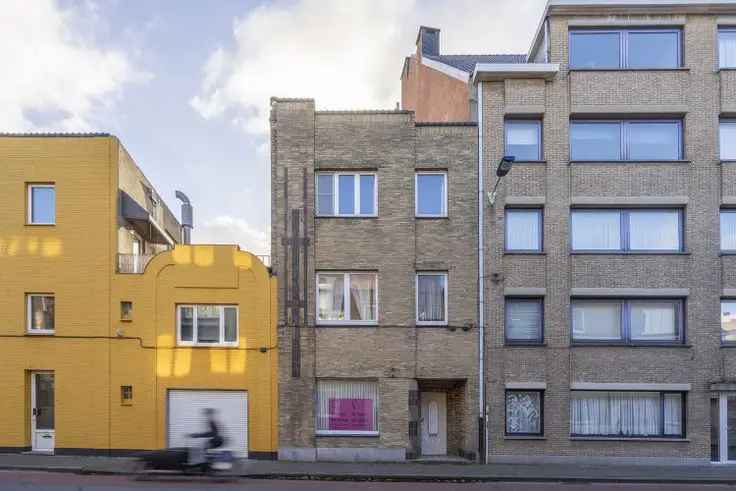 huis te koop interbellum in oostende met vele slaapkamers