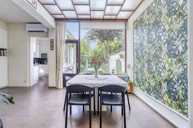 5 Slaapkamer Huis te Koop Assebroek Garage Zonnepanelen