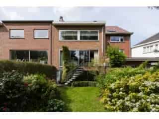 Huis te koop Sint Pieters Woluwe 4 slaapkamers 275m²