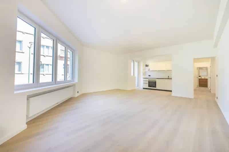 Appartement te huur Ukkel - gerenoveerd 2 slaapkamers