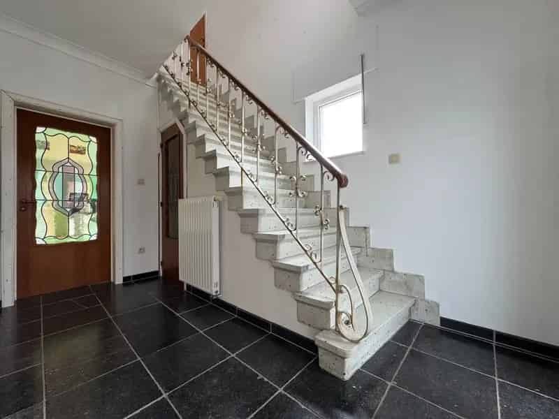 Huis te huur Sint Truiden 230m² 3 slaapkamers tuin