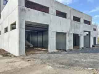 KMO Units te Koop N8 - Ruime Units met Verdieping