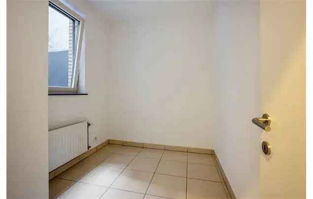 Huur 2 slaapkamer appartement van 78 m² in Antwerp