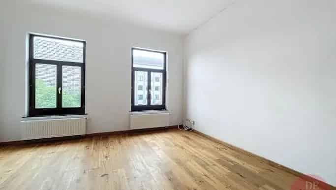 Appartement te huur in Boulevard D'anvers - Antwerpselaan 38, Brussel - Dewaele