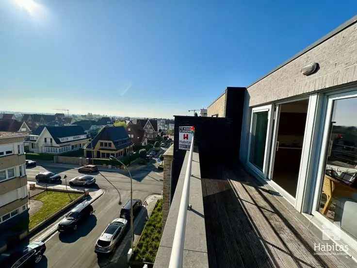 Penthouse Te Koop Centrum Strand Nabij