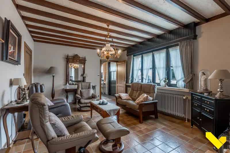 Gelijkvloerse gezinswoning Westerlo met bijgebouw 65m²