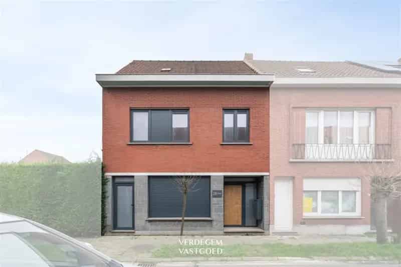 Casco Woning 3 1 slaapkamers 2 badkamers