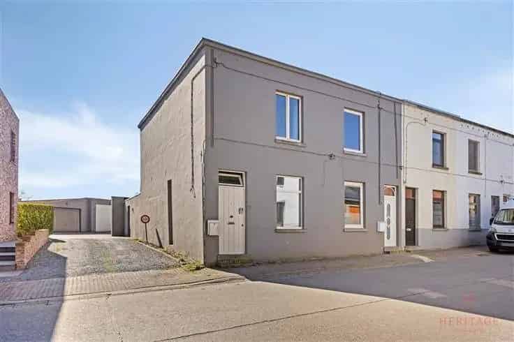 Te renoveren woning Zomergem 110m²