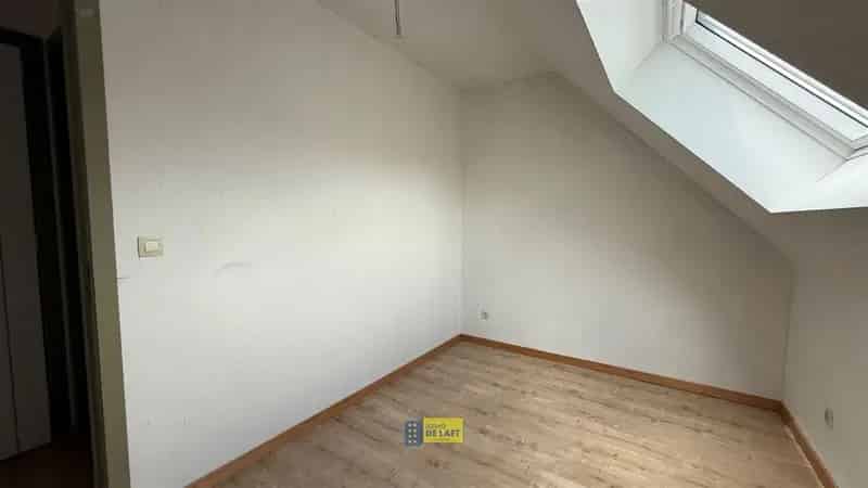 Dakappartement te koop Edegem 95m2 2 slaapkamers balkon
