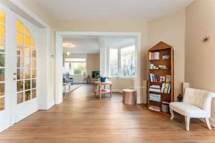 Villa te koop De Panne 6 slaapkamers 3 badkamers Dumontwijk strand