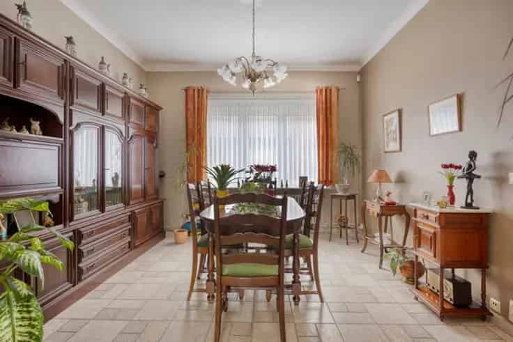 Huis Te Koop Zellik: Instapklare woning met tuin en optionele garage