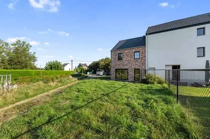Nieuwbouwwoning Halfopen Bebouwing Waasmont