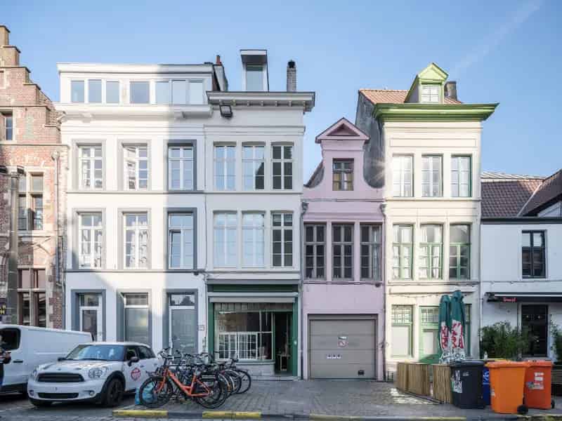Kantoor te Koop Gent Centrum - 19e Eeuwse Stadswoning