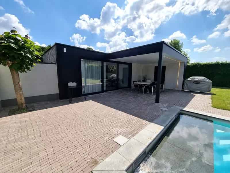 Villa te koop 5 slaapkamers zwembad Tremelo