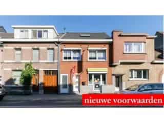 Handelspand Frituur met Woonst te Koop Berlaar