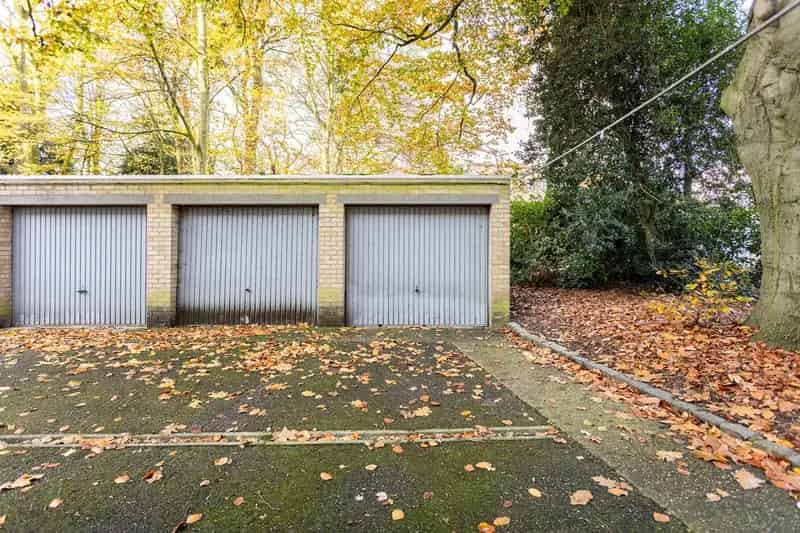 Bovengrondse Garagebox Deurne Zuid