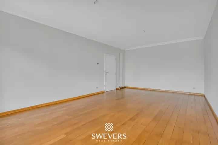 Stijlvol appartement Hasselt Centrum 115m²  2 slaapkamers parking