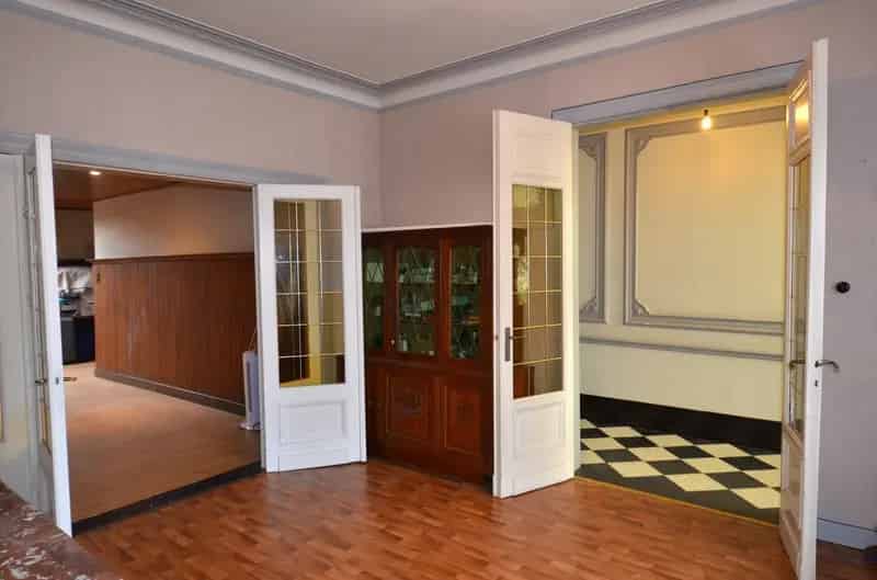 Te renoveren rijwoning toplocatie