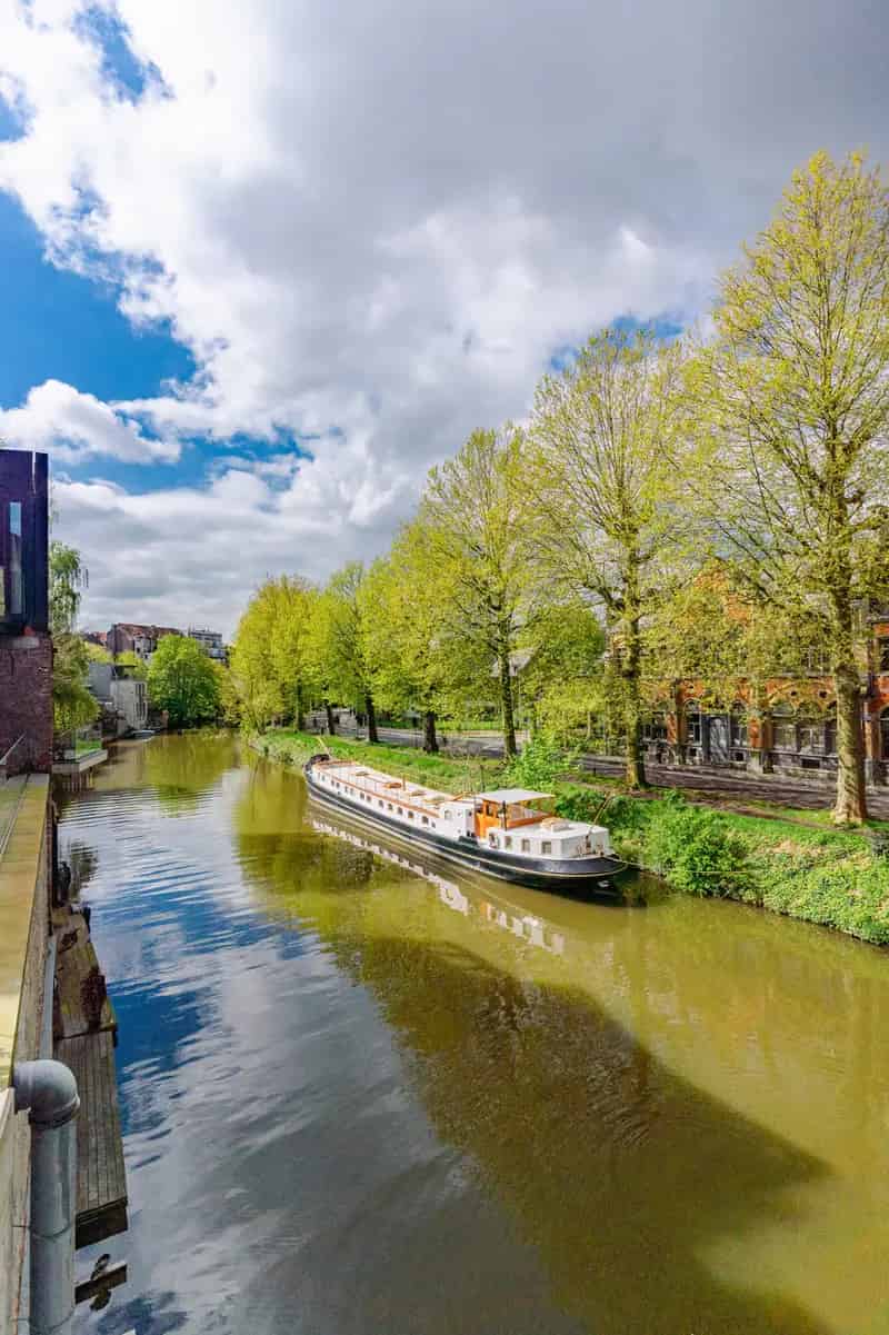 Luxe Waterfront Appartement Gent